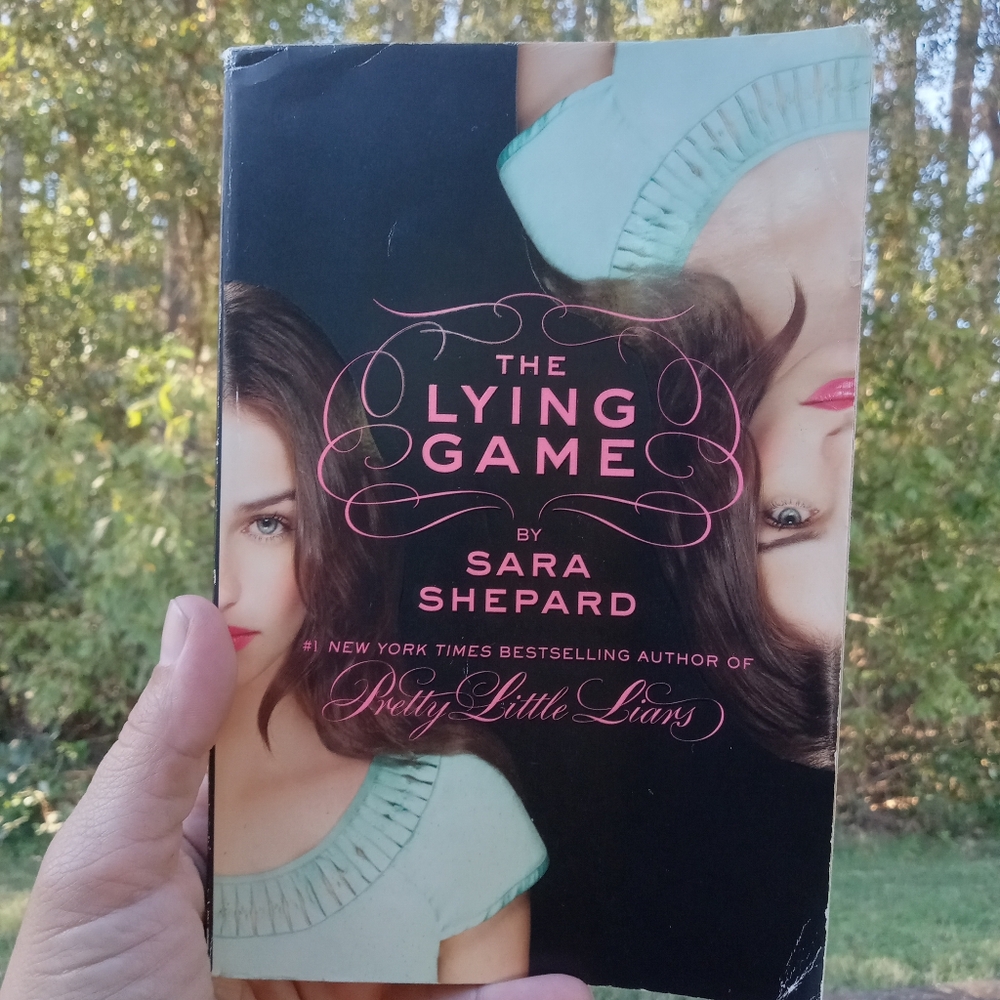 The Lying Game by Sara Shepard